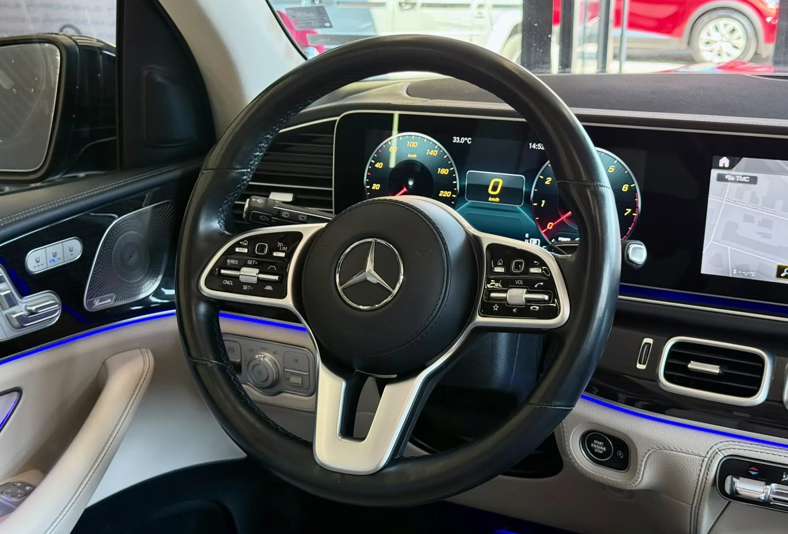 Mercedes-Benz GLS580 AMG* 7 Местен* Обдух* Pano* Full*  Лизинг , снимка 10 - Автомобили и джипове - 55627635
