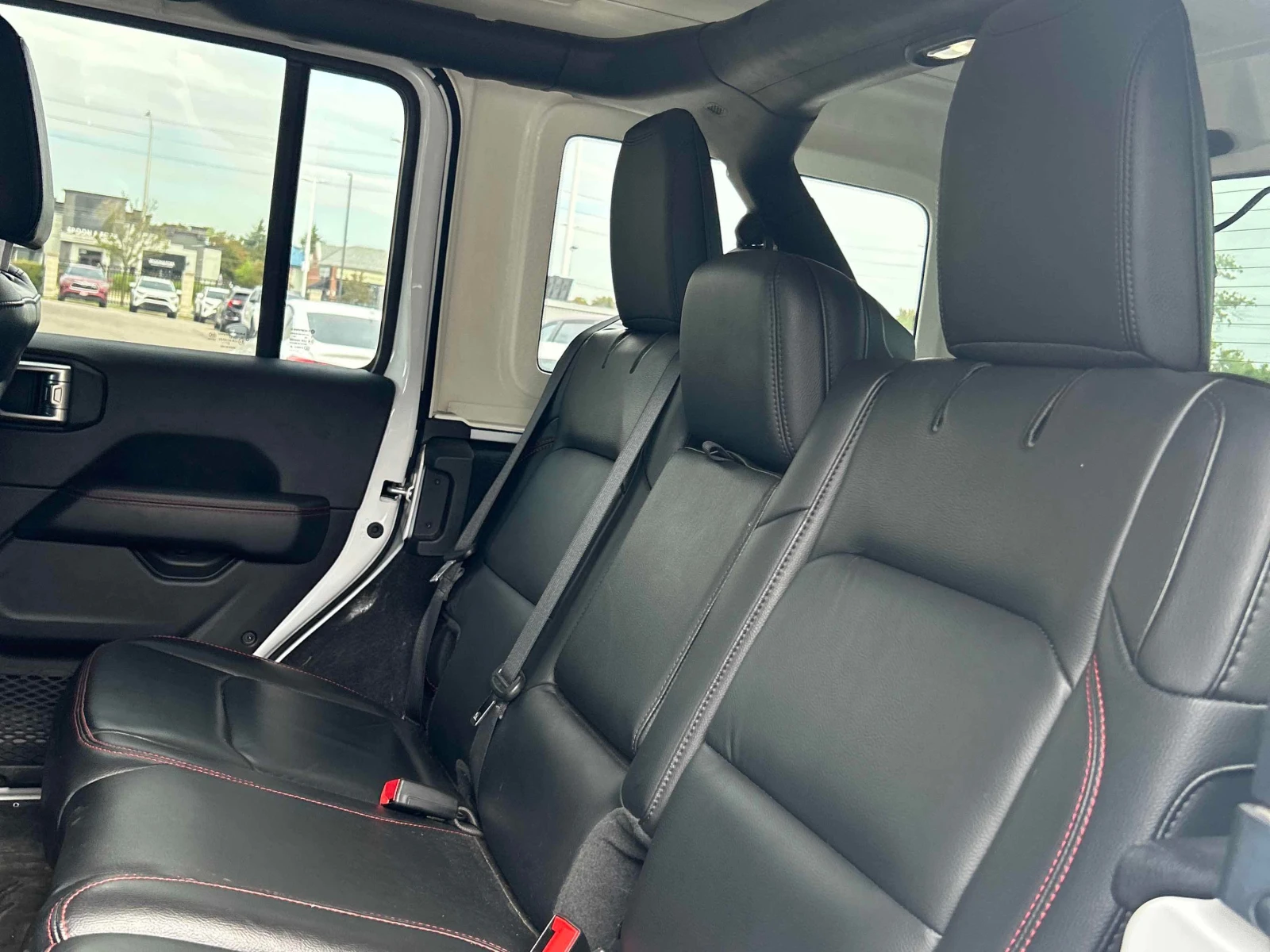 Jeep Wrangler * Unlimited Rubicon * CARFAX * БЕЗ ПЪРВОНАЧАЛНА , снимка 13 - Автомобили и джипове - 56149999