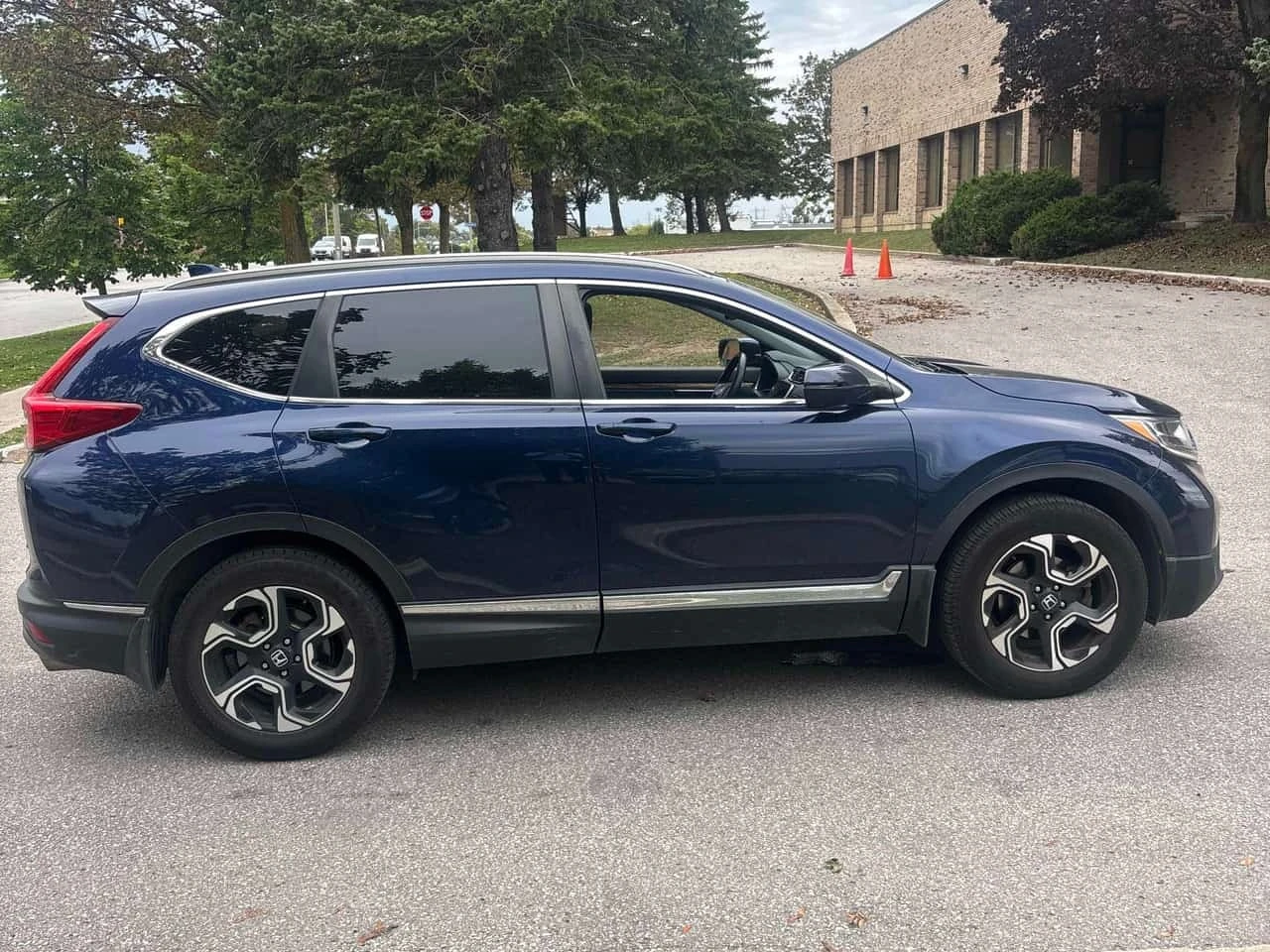 Honda Cr-v Touring | CARFAX | АВТОКРЕДИТ БЕЗ ПЪРВОНАЧАЛНА , снимка 4 - Автомобили и джипове - 56192261