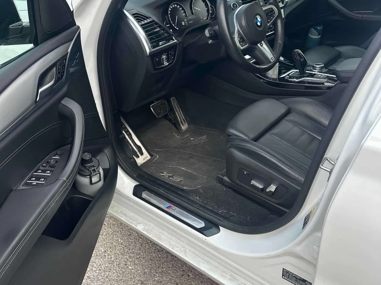 BMW X3 xDrive30i | CARFAX | БЕЗ ИНЦИДЕНТИ , снимка 13 - Автомобили и джипове - 56265645
