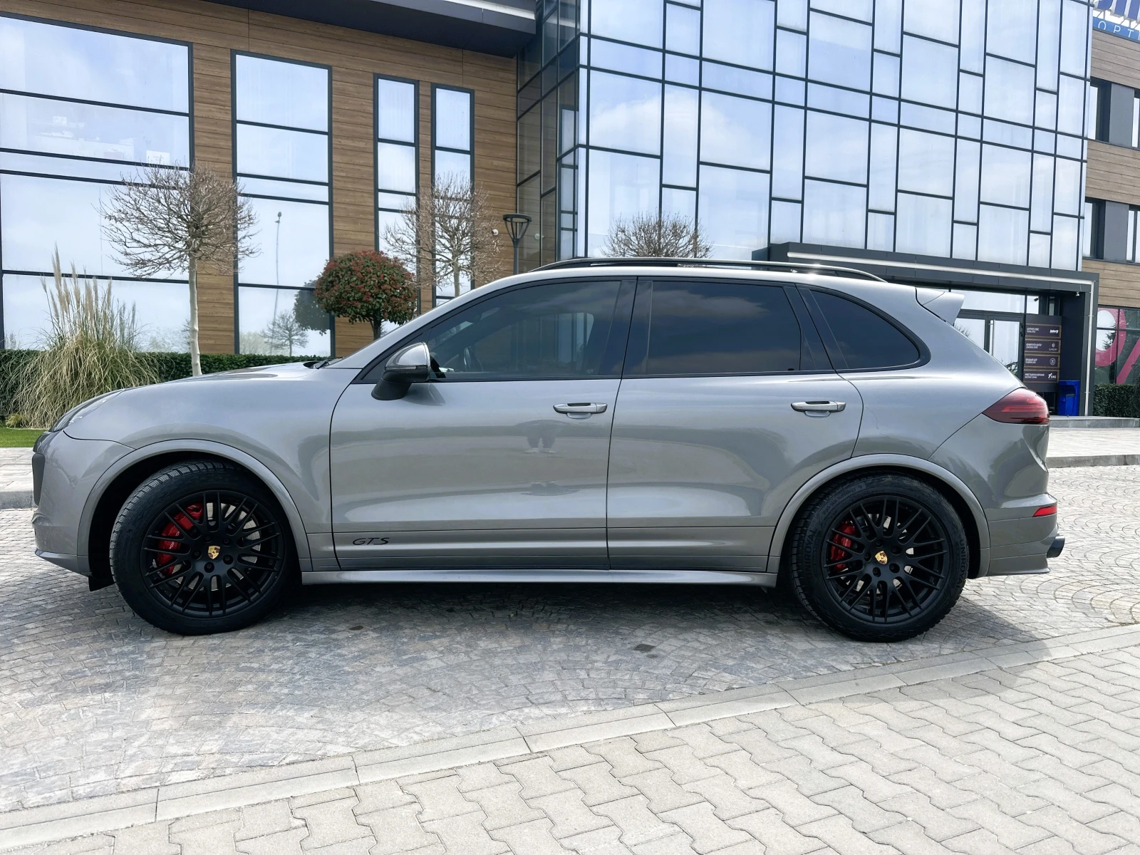 Porsche Cayenne GTS FACE, снимка 4 - Автомобили и джипове - 56367624
