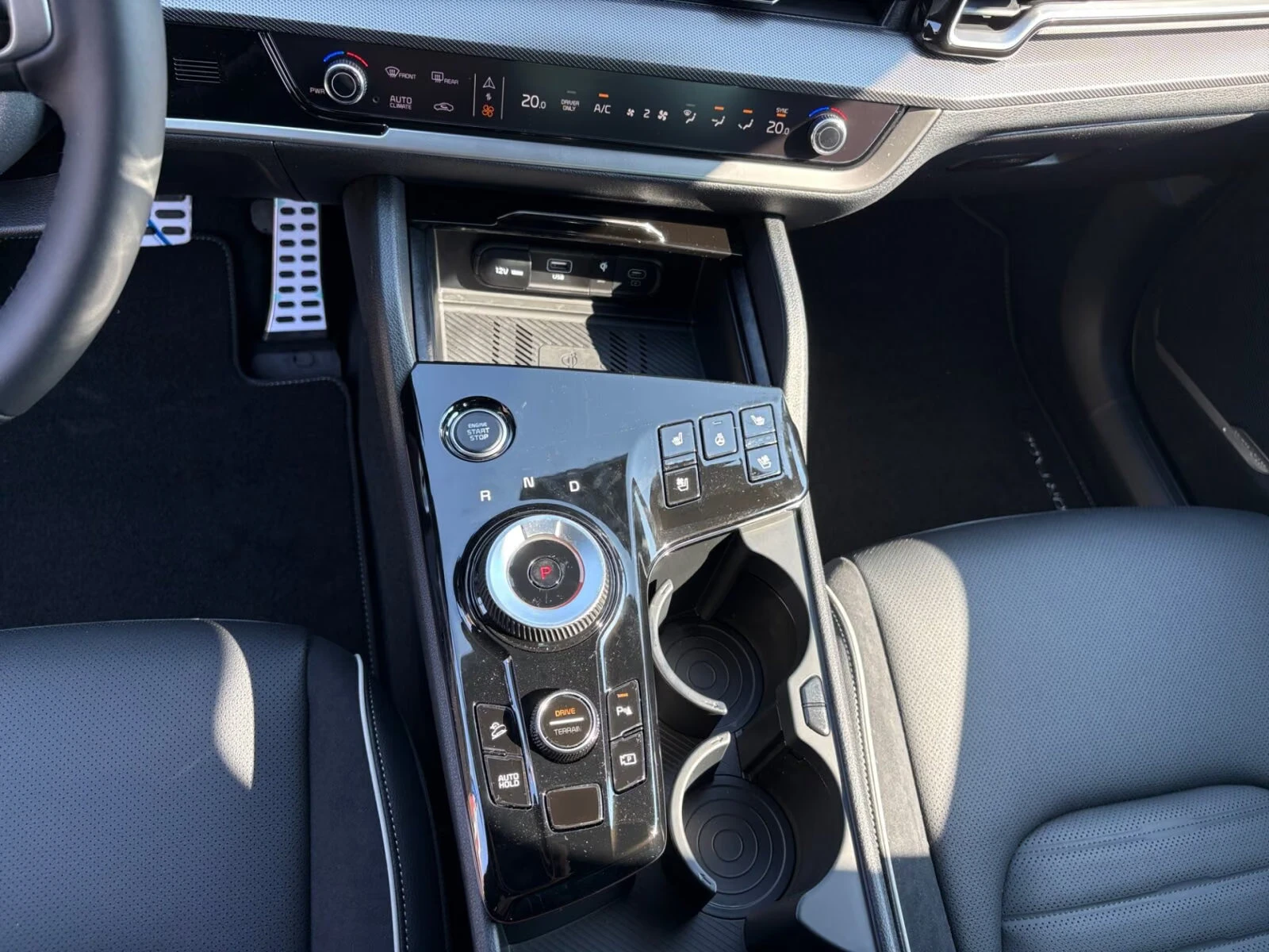 Kia Sportage 1.6HEV/215HP/GT-LINE/360/4X4/KLESS/ACC/MEMO/148a | Mobile.bg � ����������� 15