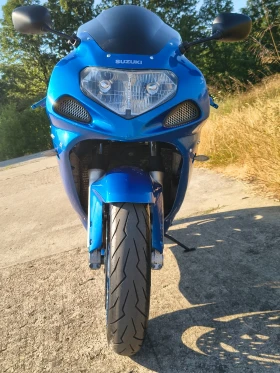 Suzuki Gsxr | Mobile.bg � ����� ������ 12