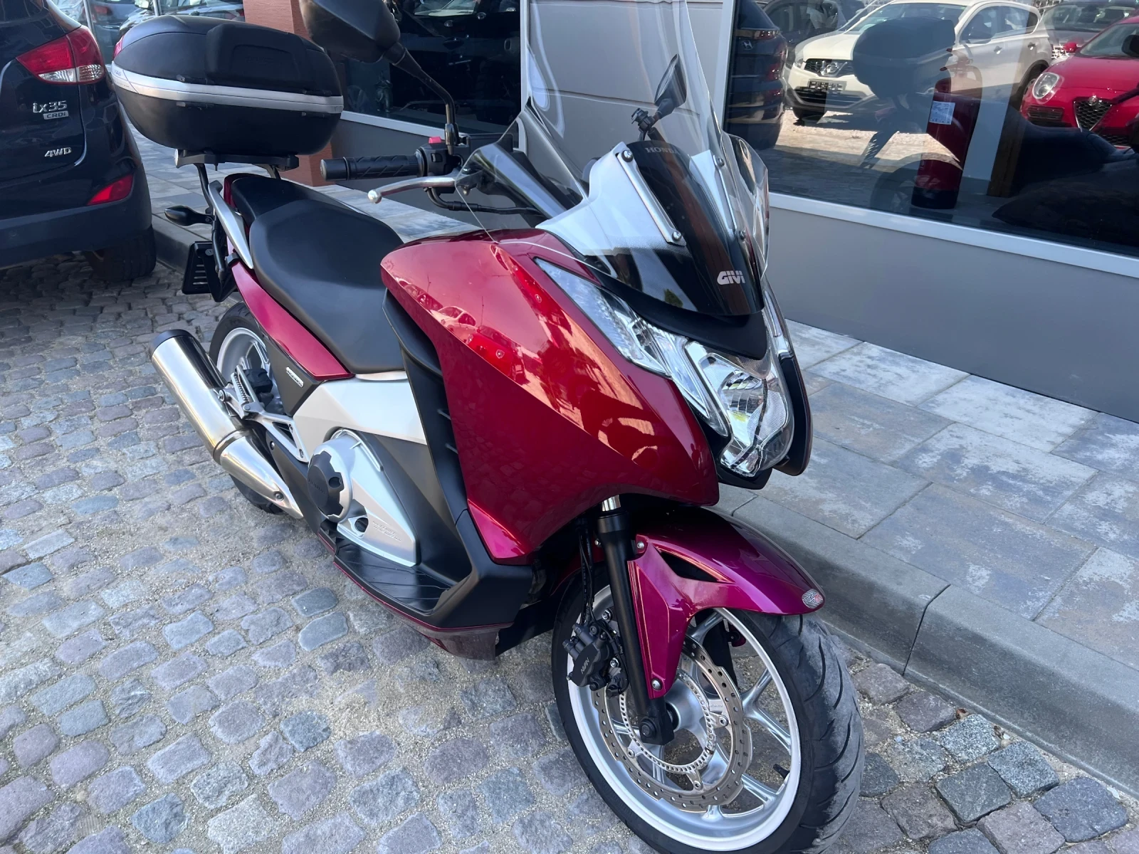 Honda Integra 700 ABS - изображение 2