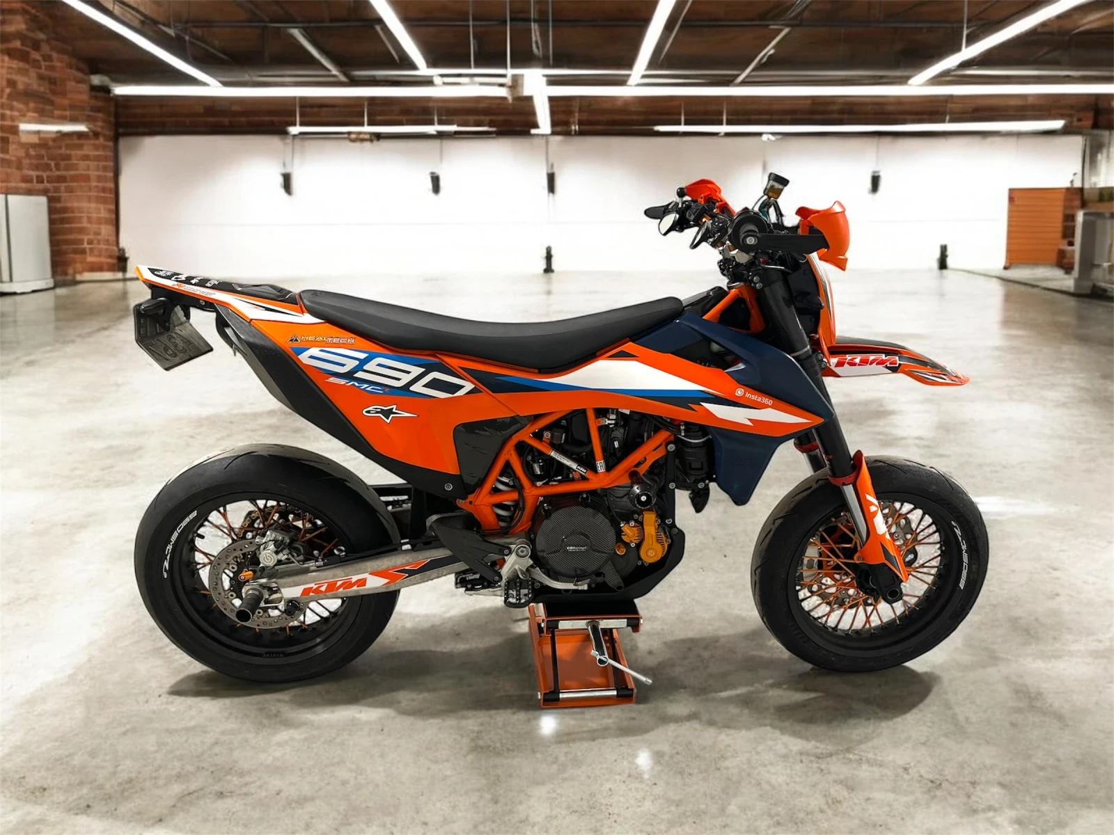 Ktm Supermoto KTM 690 smc R 