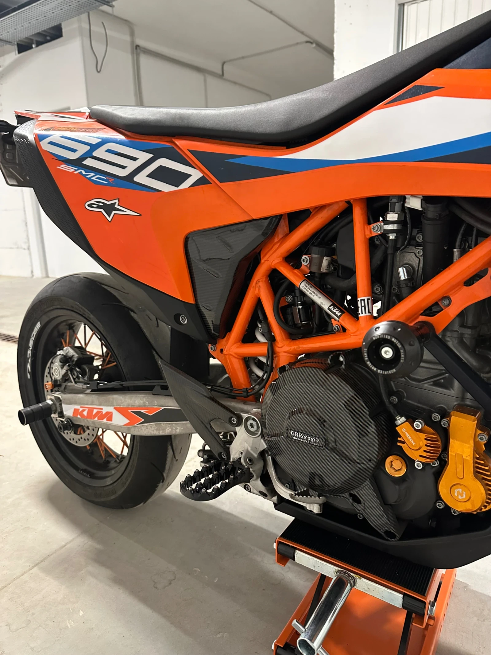 Ktm Supermoto KTM 690 smc R , снимка 7 - Мотоциклети и мототехника - 53706953