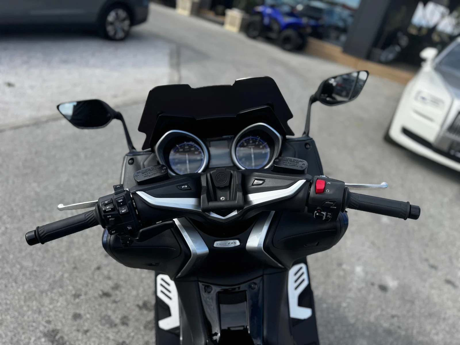 Yamaha T-max DX, снимка 7 - Мотоциклети и мототехника - 56529687