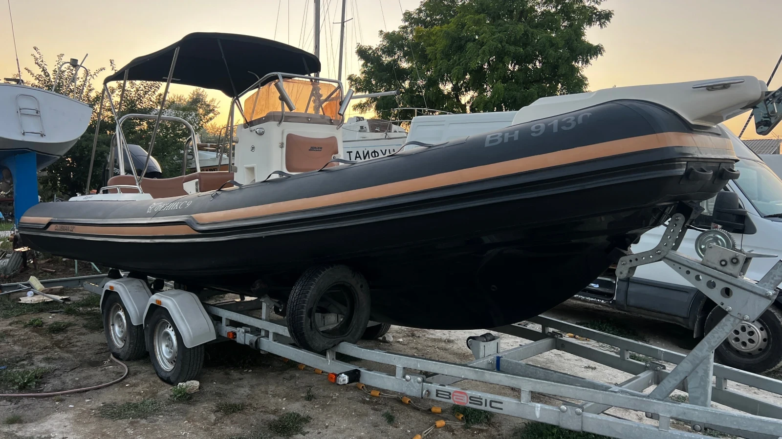 Надуваема лодка Joker Boat Barracuda Clubman 22, снимка 7 - Воден транспорт - 55657428