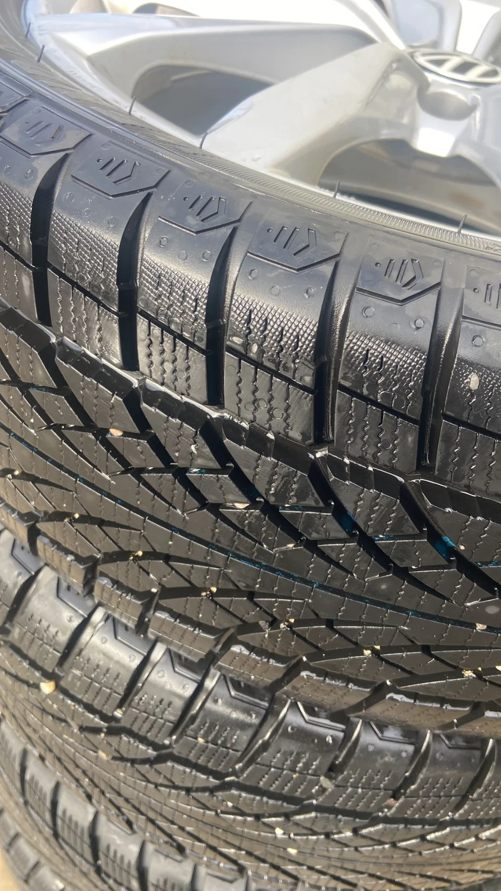 ���� � ������ 205/50R17 | Mobile.bg � ����������� 4
