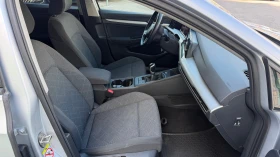 VW Golf 2.0 TDI Първи собственик от България! , снимка 11