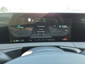 Kia EV6 * LONG RANGE W/GT LINE PKG 1* CARFAX* ФИНАНСИРАНЕ, снимка 9