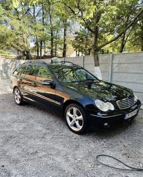 Mercedes-Benz C 220 Автомат само за ценители , снимка 1
