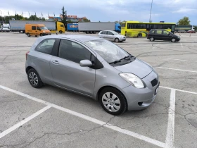 Toyota Yaris 1.3 , снимка 6