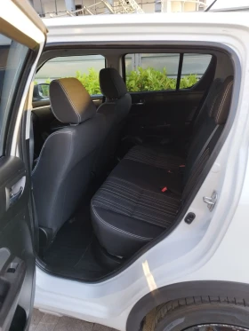 Suzuki Swift Suzuki Swift Cross 4x4/Перлено бяло/ - 13300 лв. - 42196702 17