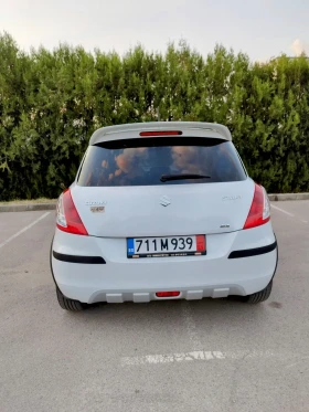 Suzuki Swift Suzuki Swift Cross 4x4/Перлено бяло/ - 13300 лв. - 42196702 7