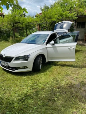 Skoda Superb, снимка 16