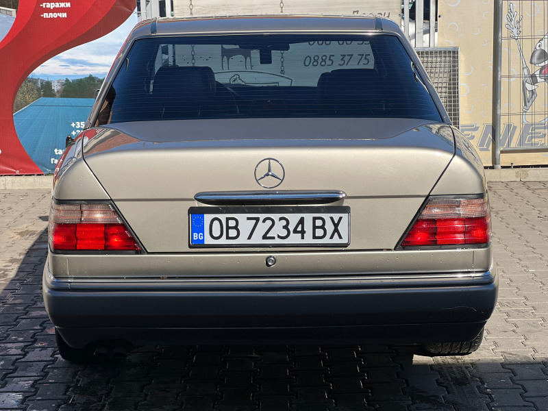 Mercedes-Benz 124 320бензин, снимка 6 - Автомобили и джипове - 46365426