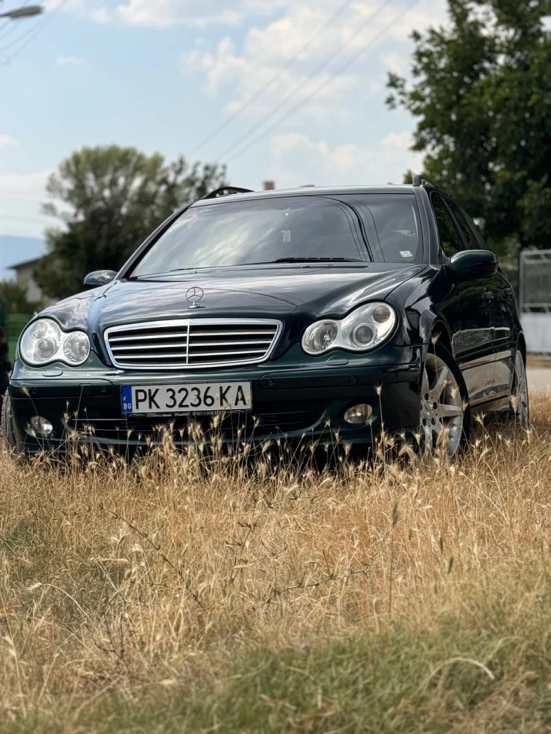 Mercedes-Benz C 220 TOP, снимка 1 - Автомобили и джипове - 47396977