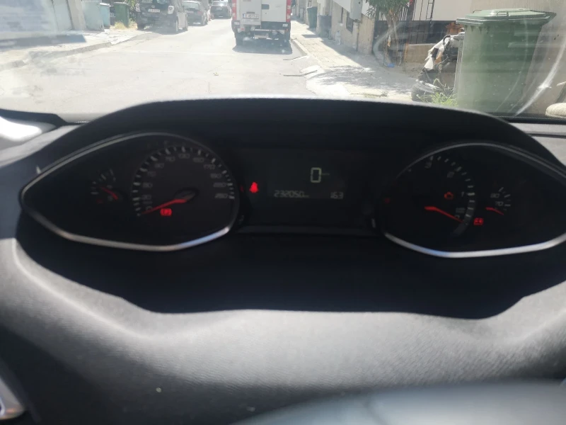 Peugeot 308, снимка 9 - Автомобили и джипове - 51091760