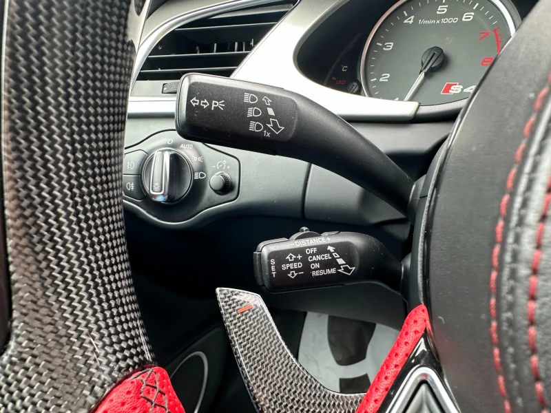 Audi S4 3.0i 333 к.с., снимка 14 - Автомобили и джипове - 52199857