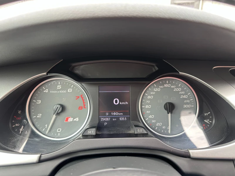 Audi S4 3.0i 333 к.с., снимка 13 - Автомобили и джипове - 52199857