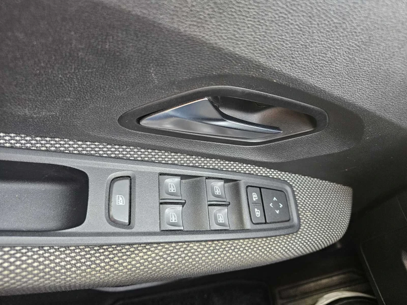 Dacia Jogger 1.0 TCe 90 Stop&Start LPG, снимка 11 - Автомобили и джипове - 52636783