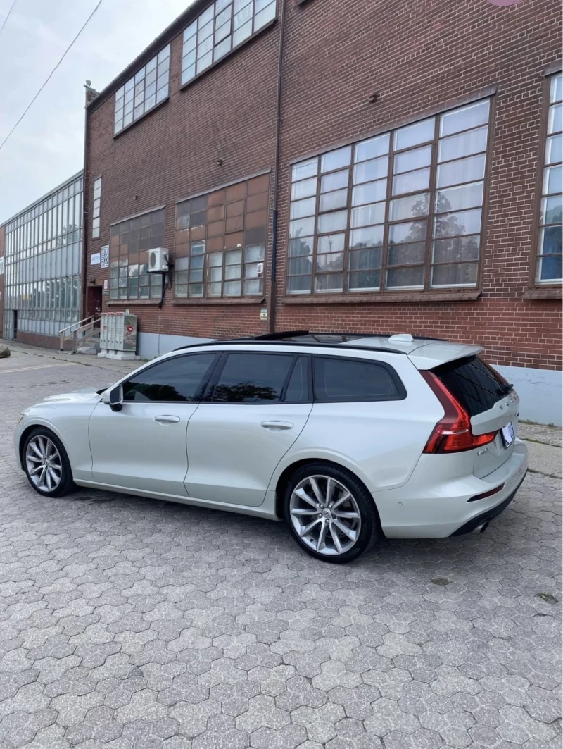 Volvo V60 * * AWD T6 MOMENTUM* * CARFAX* * АВТОКРЕДИТ* * , снимка 3 - Автомобили и джипове - 52823267