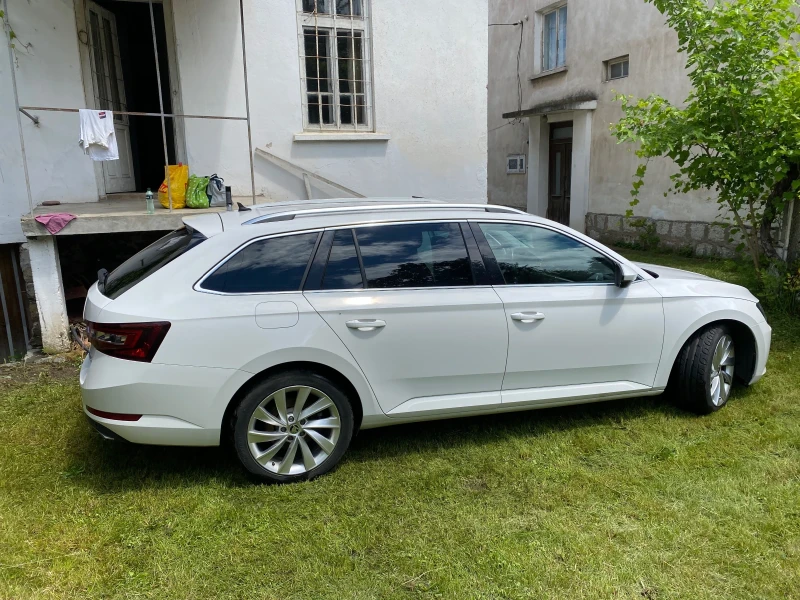 Skoda Superb, снимка 14 - Автомобили и джипове - 52927790