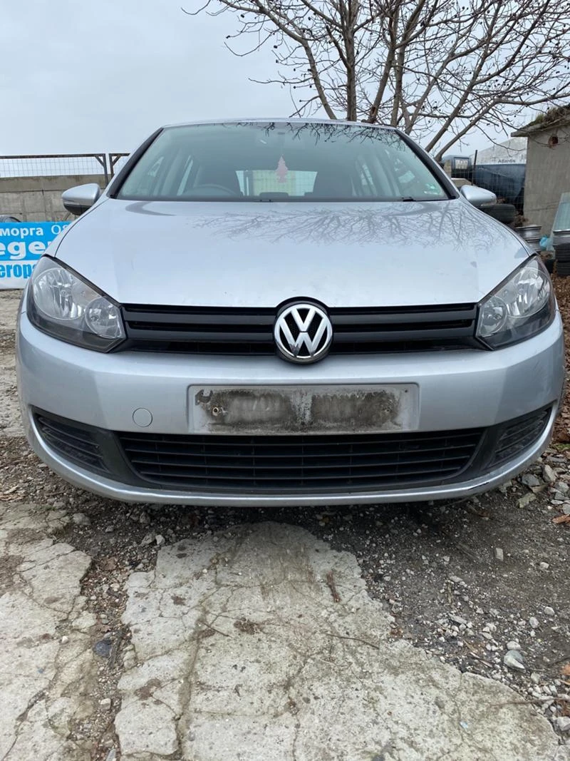 VW Golf 1.4, снимка 2 - Автомобили и джипове - 40418256