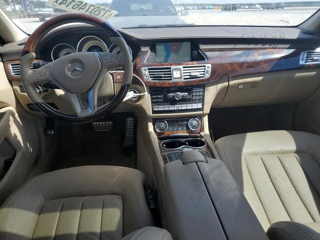 Mercedes-Benz CLS 550, снимка 10 - Автомобили и джипове - 47523277