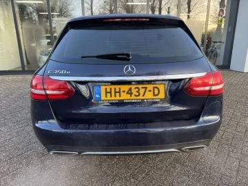 Mercedes-Benz C 350 Премиум Изпълнение , снимка 5 - Автомобили и джипове - 53532502