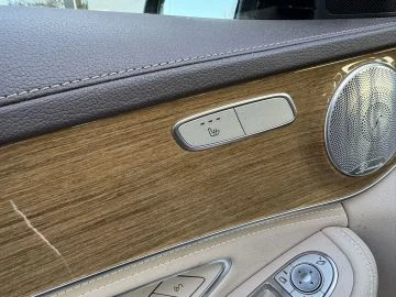 Mercedes-Benz C 350 Премиум Изпълнение , снимка 9 - Автомобили и джипове - 53532502