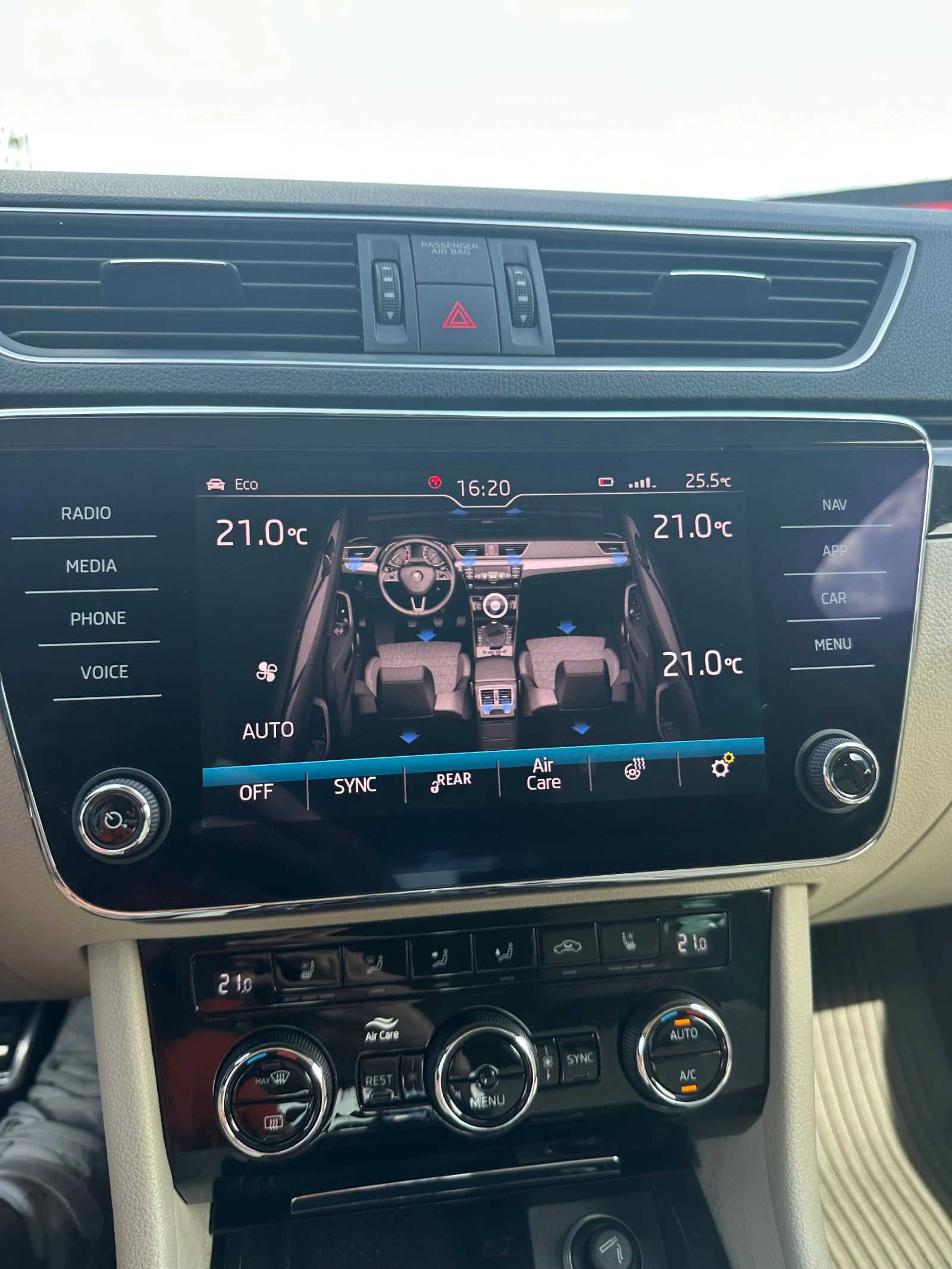 Skoda Superb Superb 2.0TDI Laurin & Klement DSG7 | Mobile.bg � ����������� 11