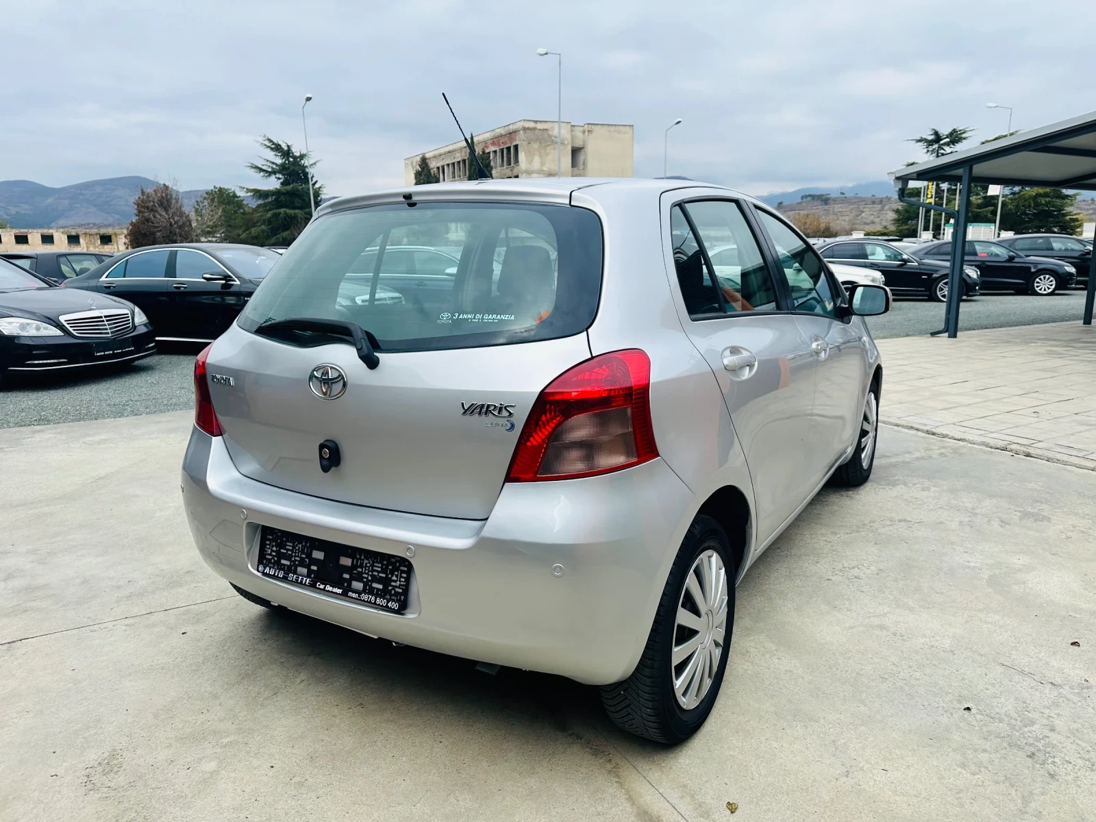 Toyota Yaris 1.3 VVT-i - изображение 5