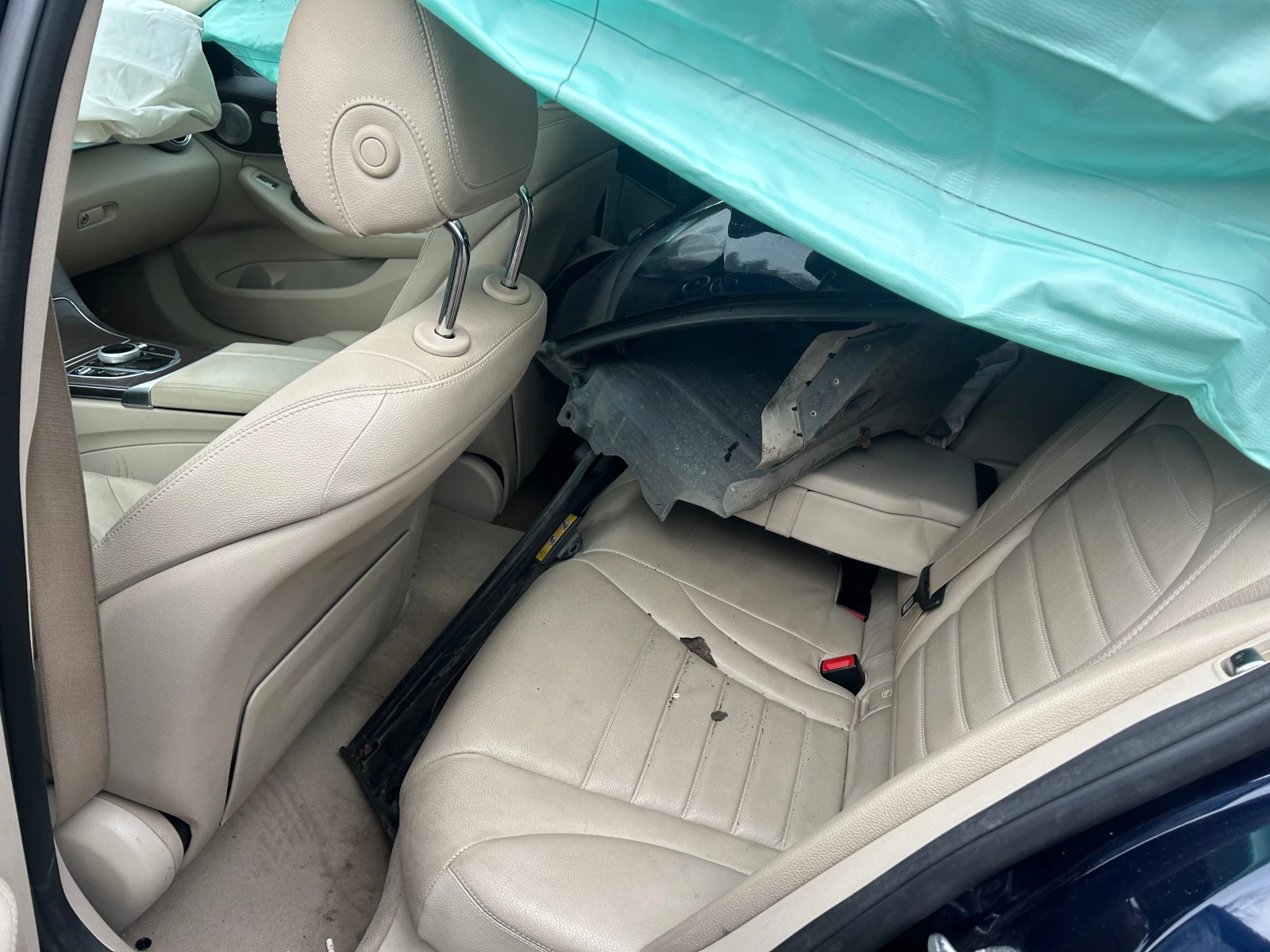 Mercedes-Benz C 220 2.2 4X4 204K - изображение 8