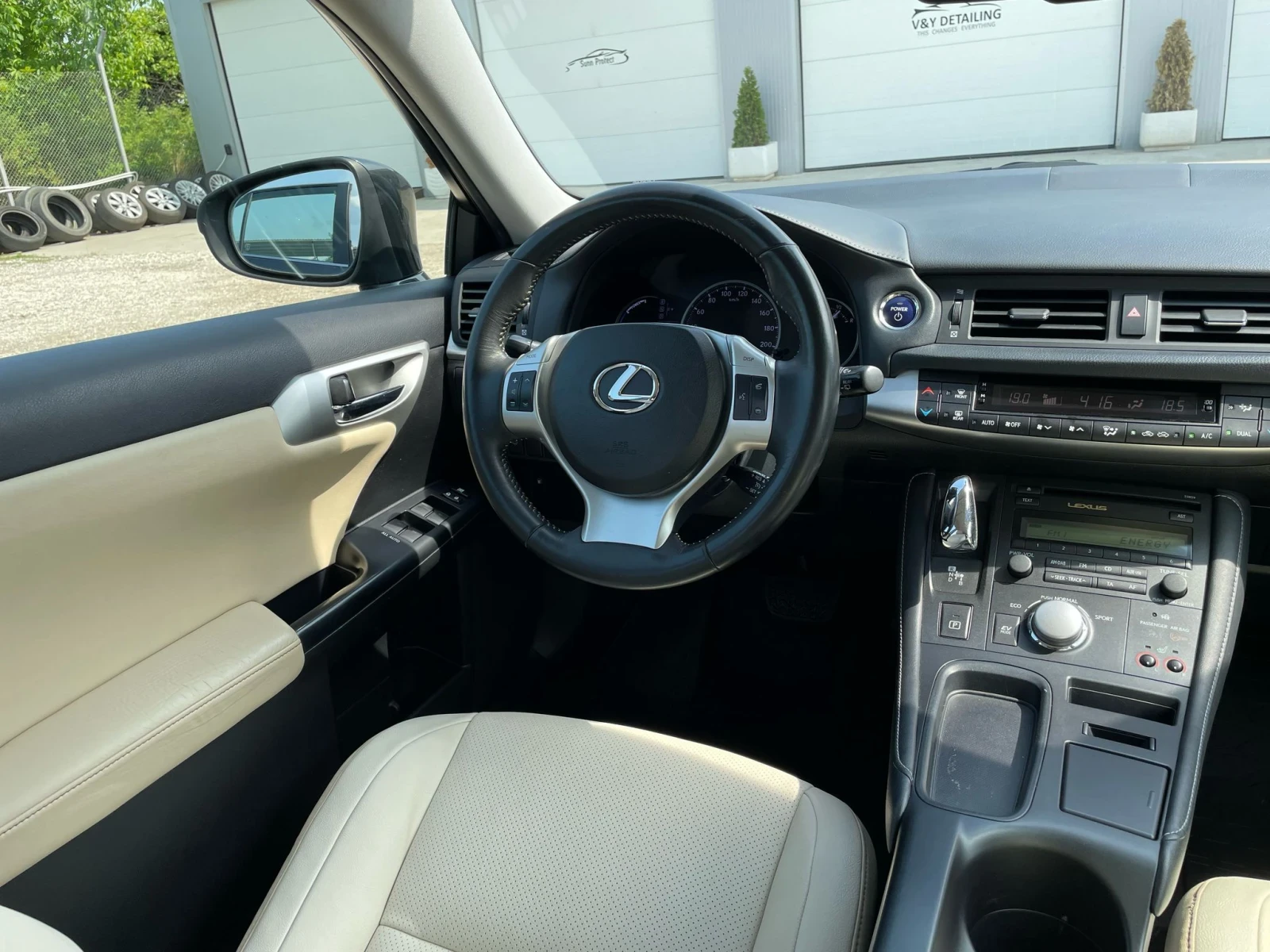 Lexus CT 200h Гаранция+ Обслужване  - изображение 10