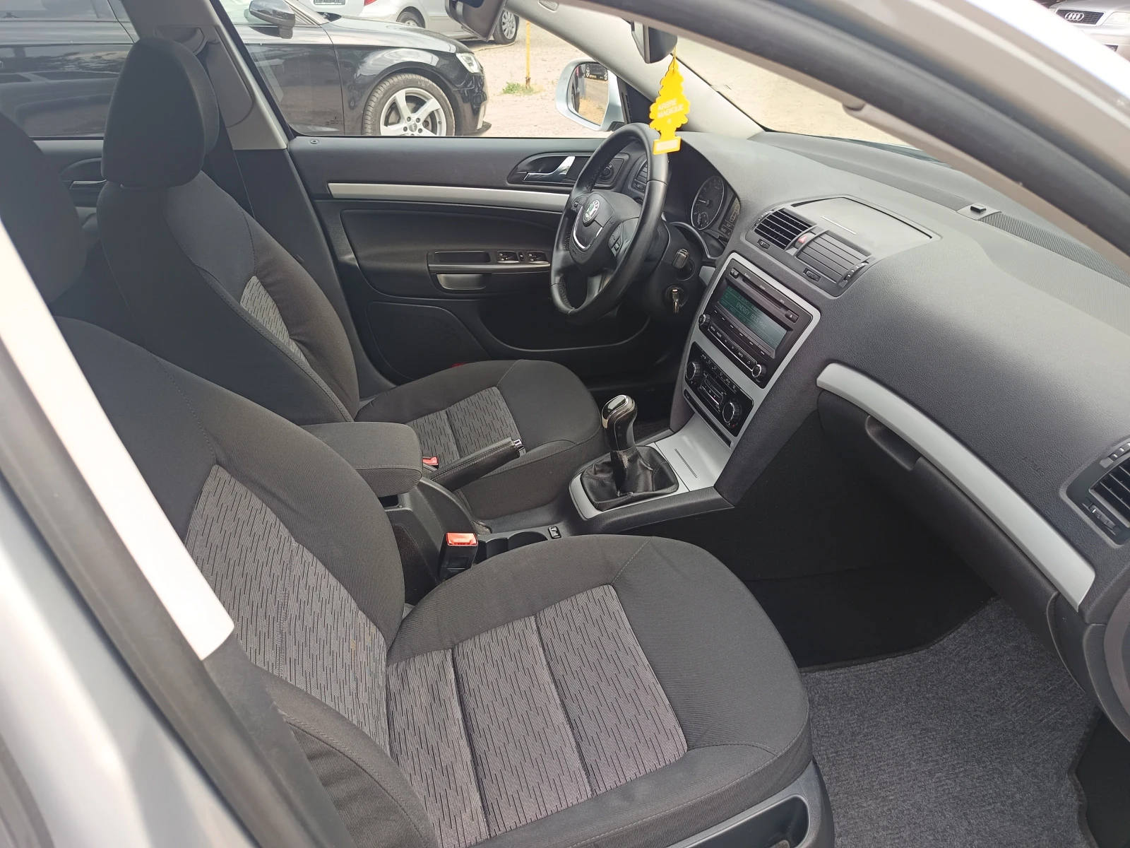 Skoda Octavia 2.0TDI | Mobile.bg   12