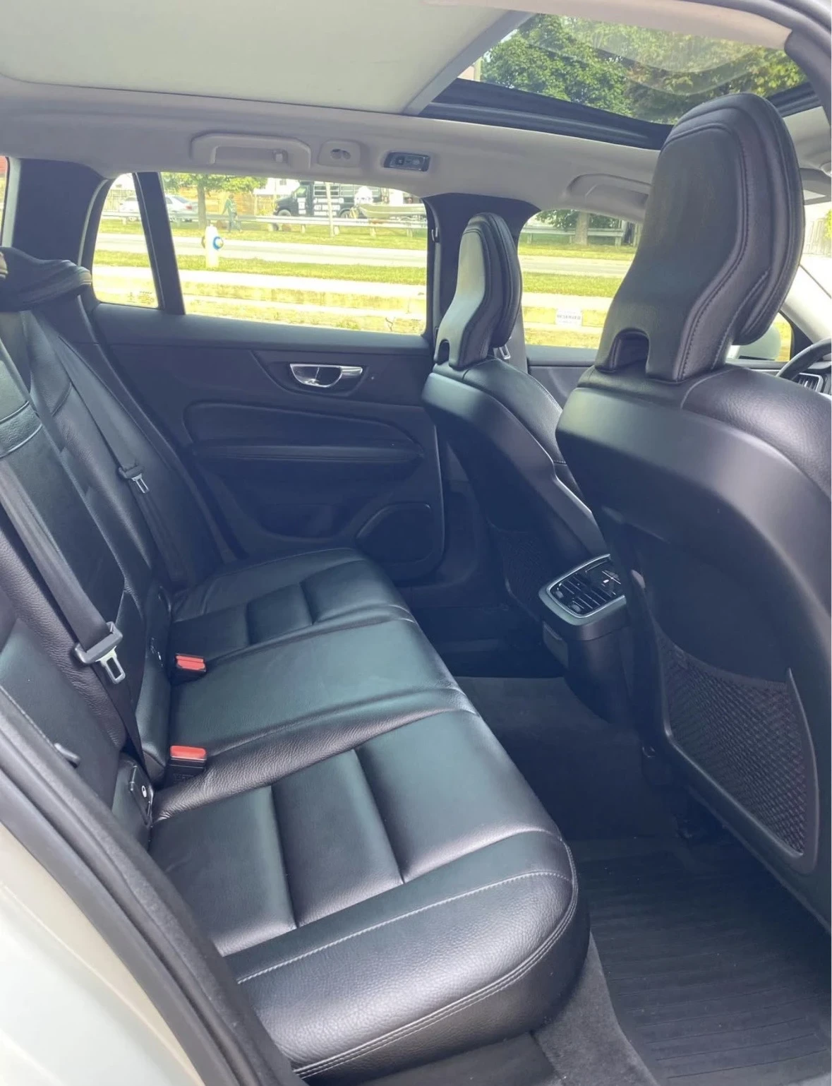 Volvo V60 * * AWD T6 MOMENTUM* * CARFAX* * ����������* *  | Mobile.bg � ����������� 7