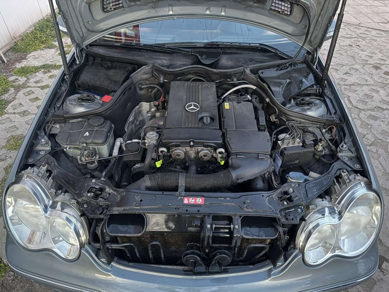 Mercedes-Benz 180 С180 Kompressor , снимка 6 - Автомобили и джипове - 53910092