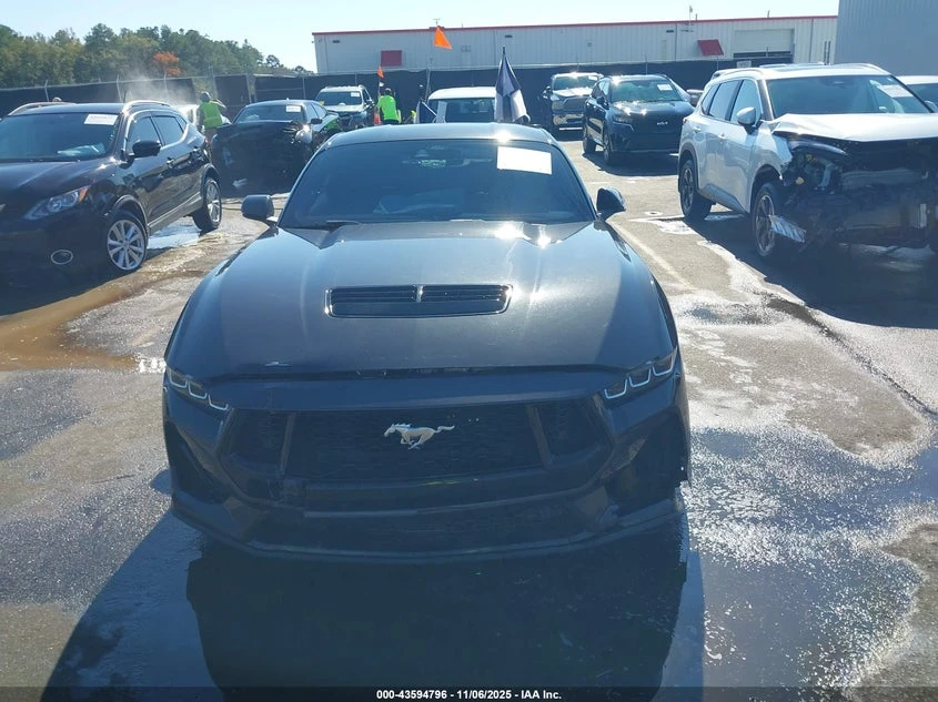 Ford Mustang 5l Gt Premium Fastback, снимка 12 - Автомобили и джипове - 54002364