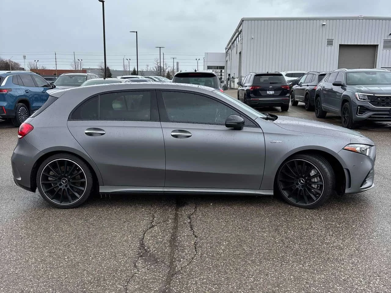 Mercedes-Benz A 35 * AMG * CARFAX * ЦЕНА ДО БГ, снимка 3 - Автомобили и джипове - 54009154