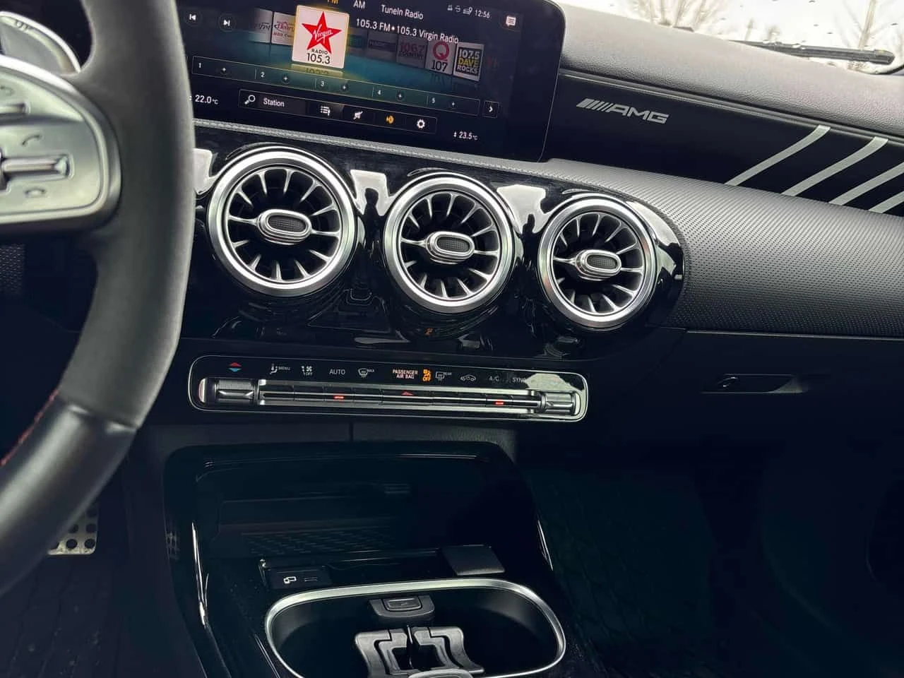 Mercedes-Benz A 35 * AMG * CARFAX * ЦЕНА ДО БГ, снимка 9 - Автомобили и джипове - 54009154