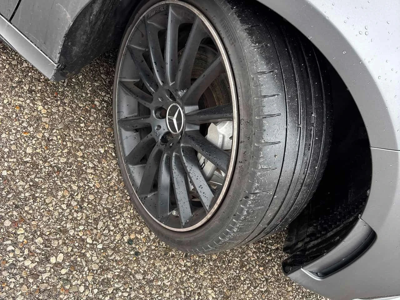 Mercedes-Benz A 35 * AMG * CARFAX * ЦЕНА ДО БГ, снимка 6 - Автомобили и джипове - 54009154