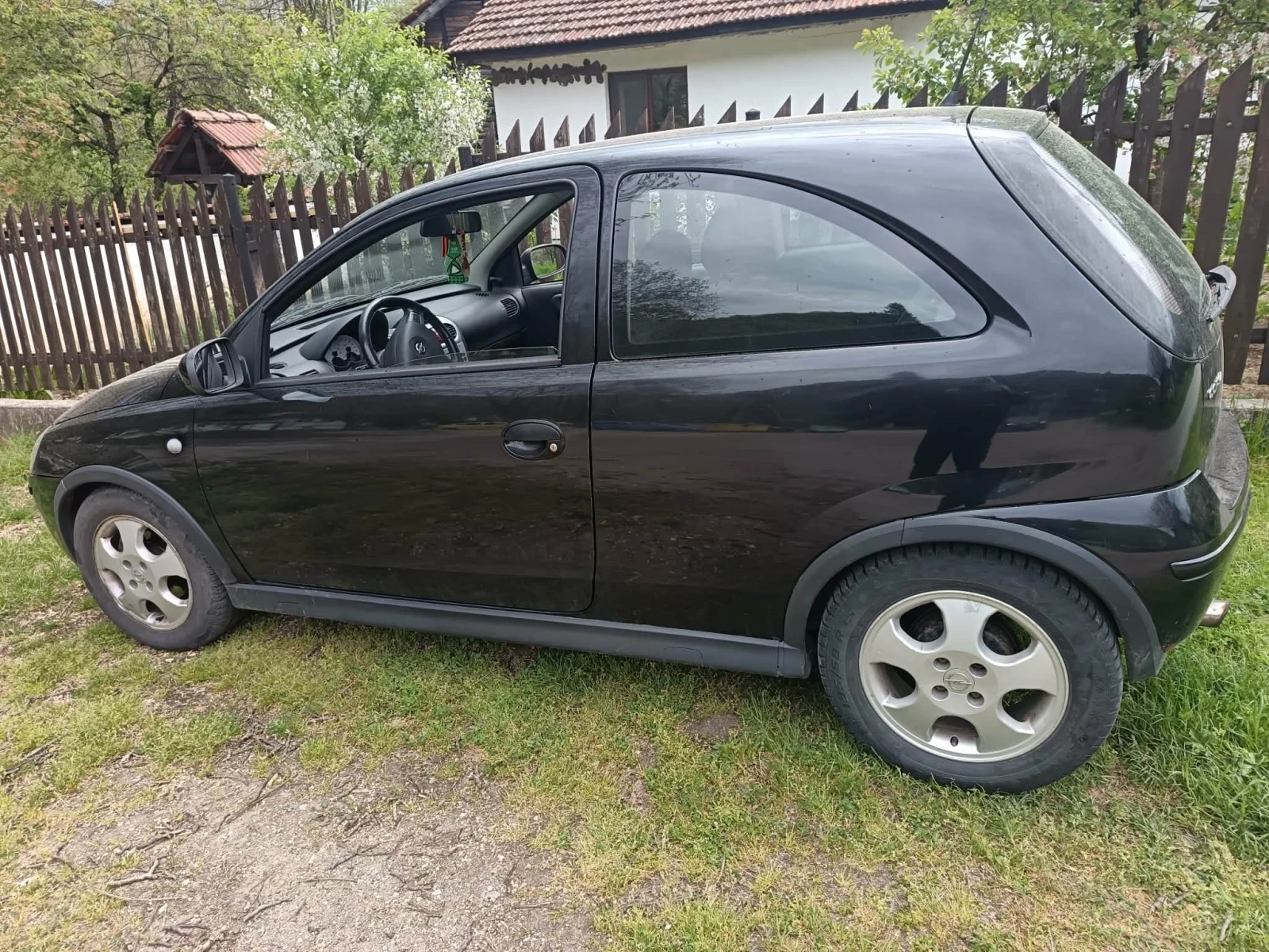 Opel Corsa 1.3 CDTI / FACE , снимка 3 - Автомобили и джипове - 54360441