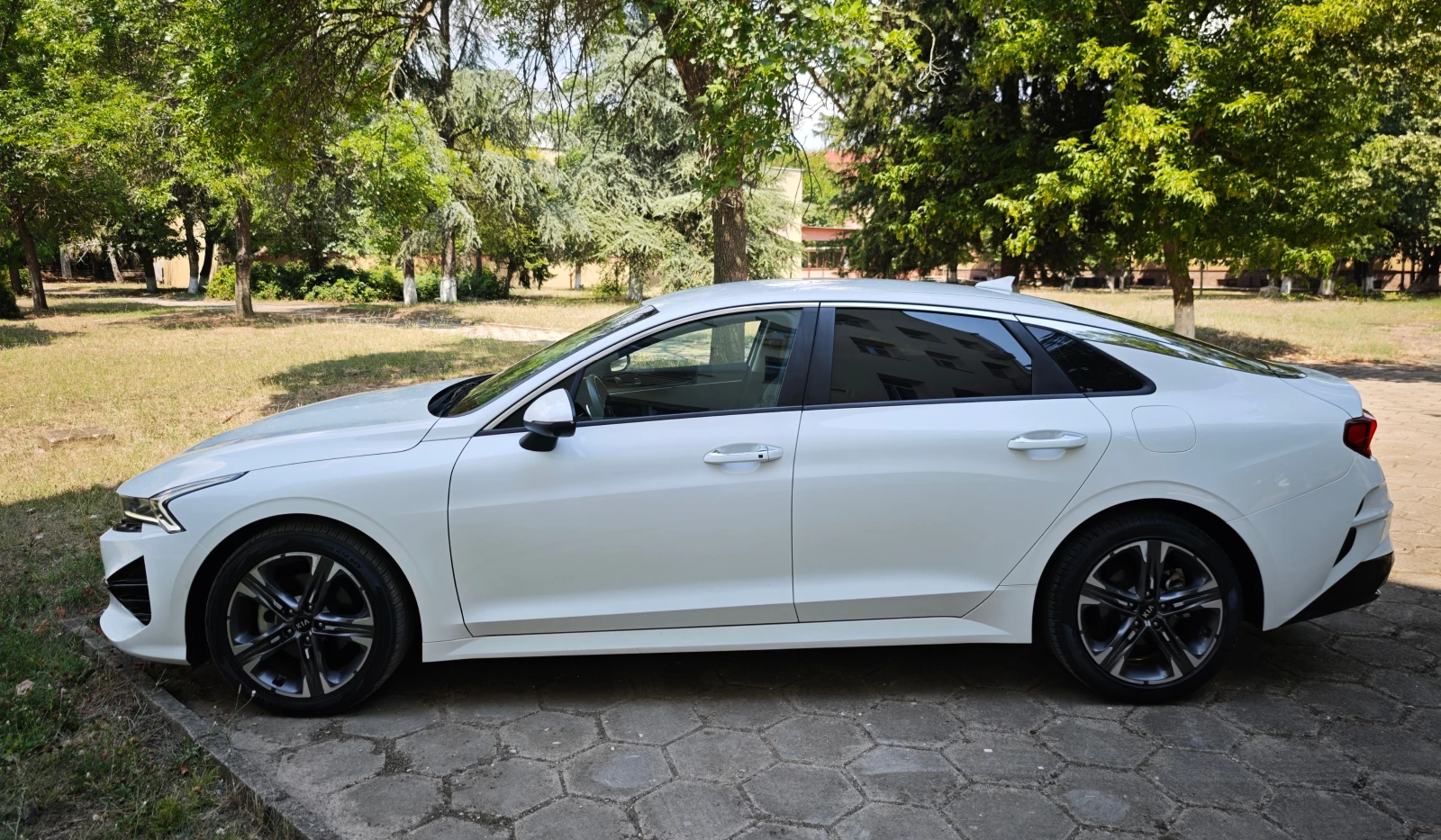 Kia K5 2.0 MPI (CVVL) - ГАЗ/БЕНЗИН, снимка 3 - Автомобили и джипове - 55292606