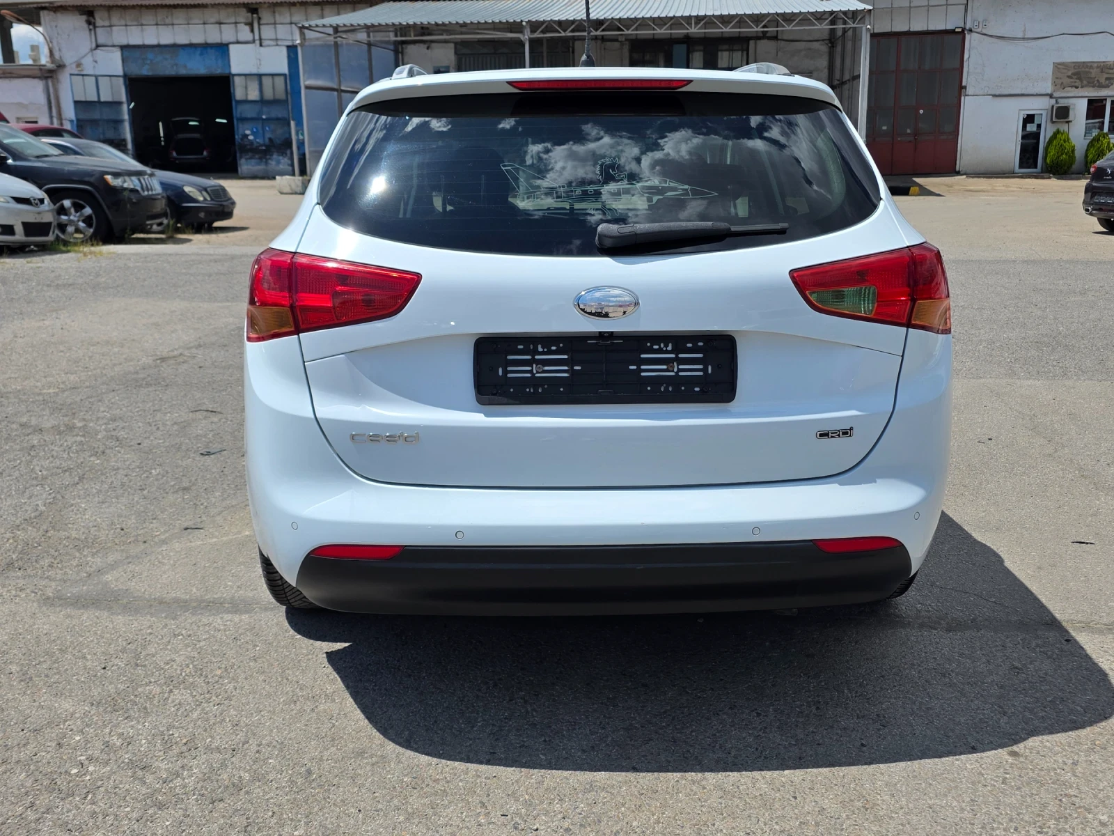 Kia Ceed 1.6 CRDI 110k.c UNIKAT ITALIA EURO 5B , снимка 5 - Автомобили и джипове - 54732155
