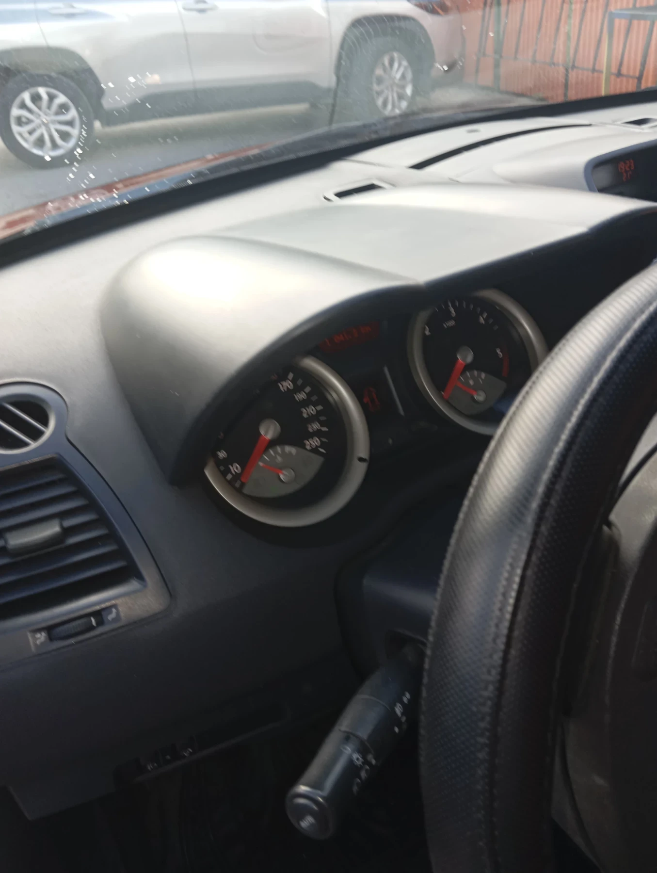 Renault Megane, снимка 14 - Автомобили и джипове - 55002229