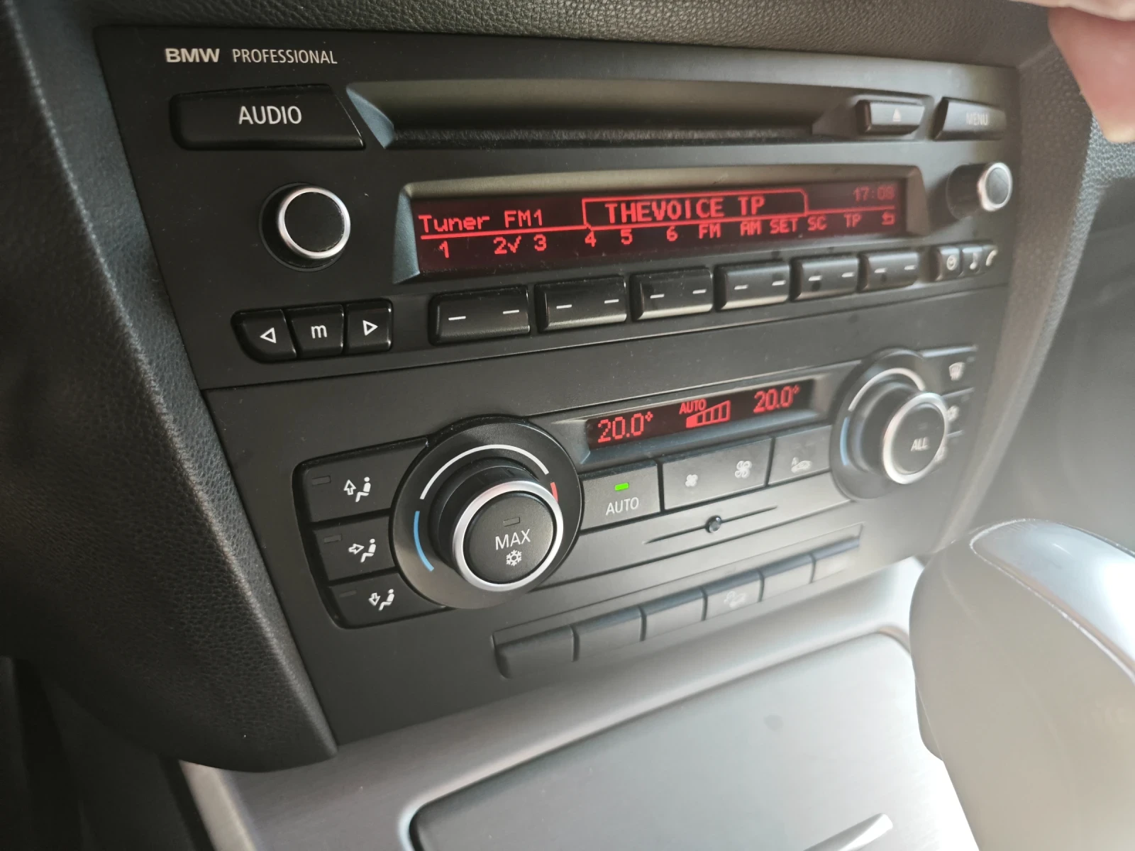 BMW 320 BMW 320D X DRIVE 4?4, снимка 6 - Автомобили и джипове - 55194149