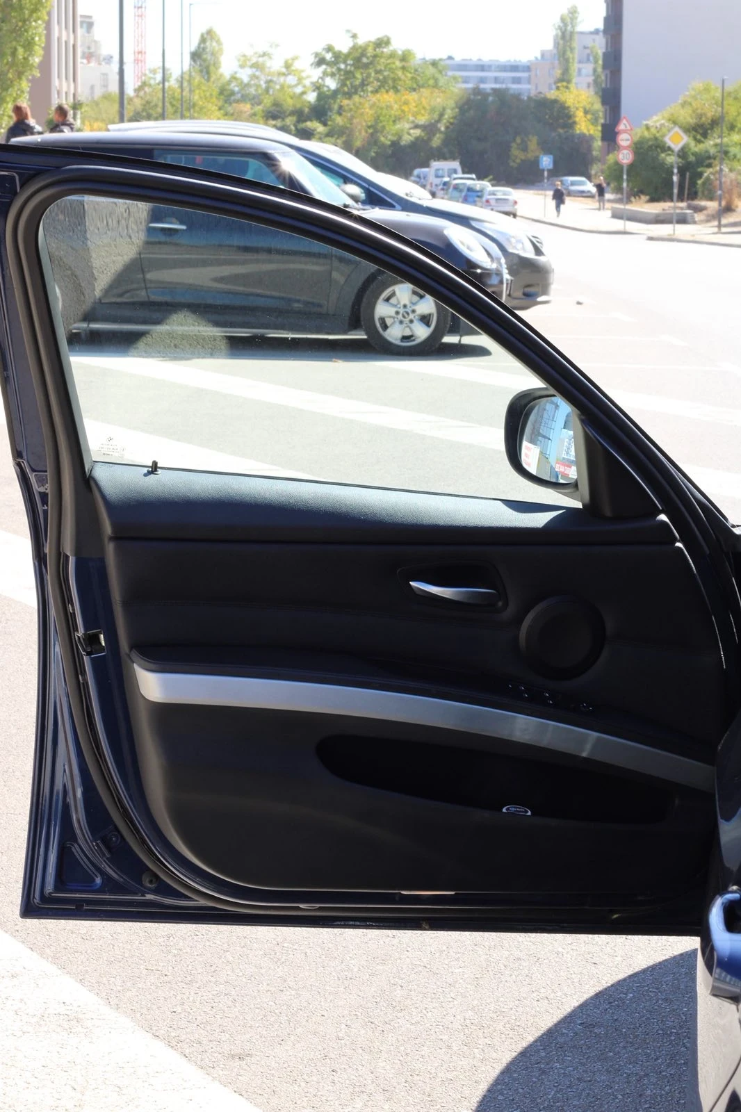 BMW 320 BMW 320D X DRIVE 4?4, снимка 11 - Автомобили и джипове - 56527117