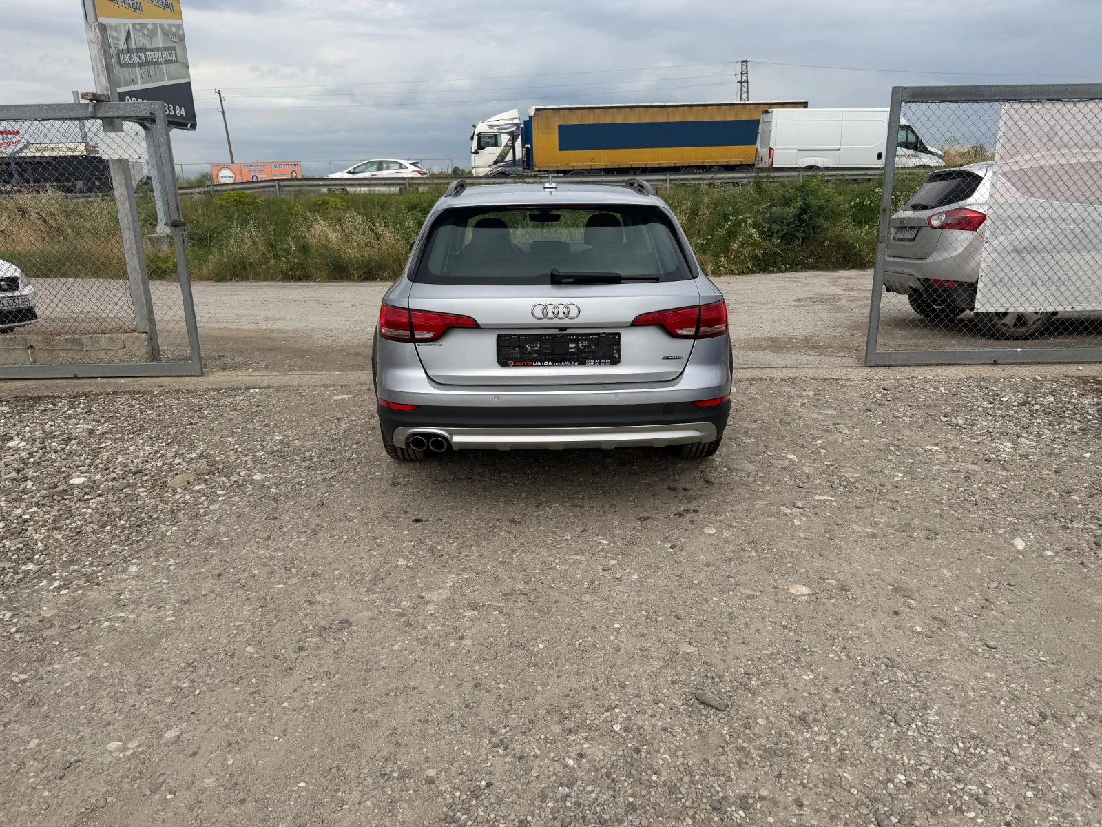 Audi A4 Allroad 2.0TDI Quattro Full/Дистр/Пано/Подгрев/, снимка 6 - Автомобили и джипове - 55132243